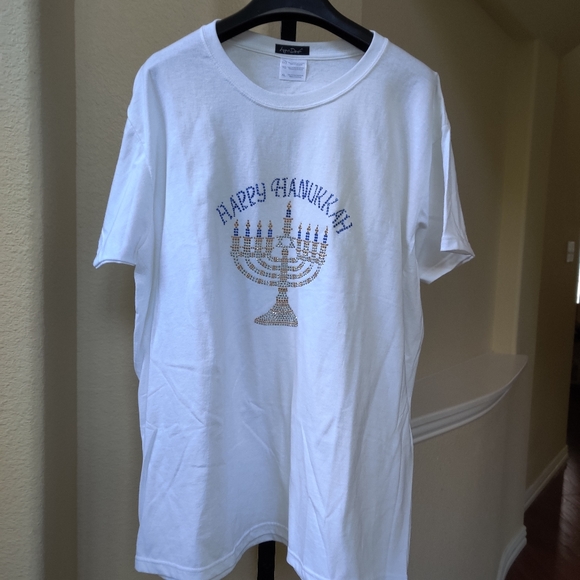 Happy Hanukkah White T-SHIRT. - Picture 3 of 4